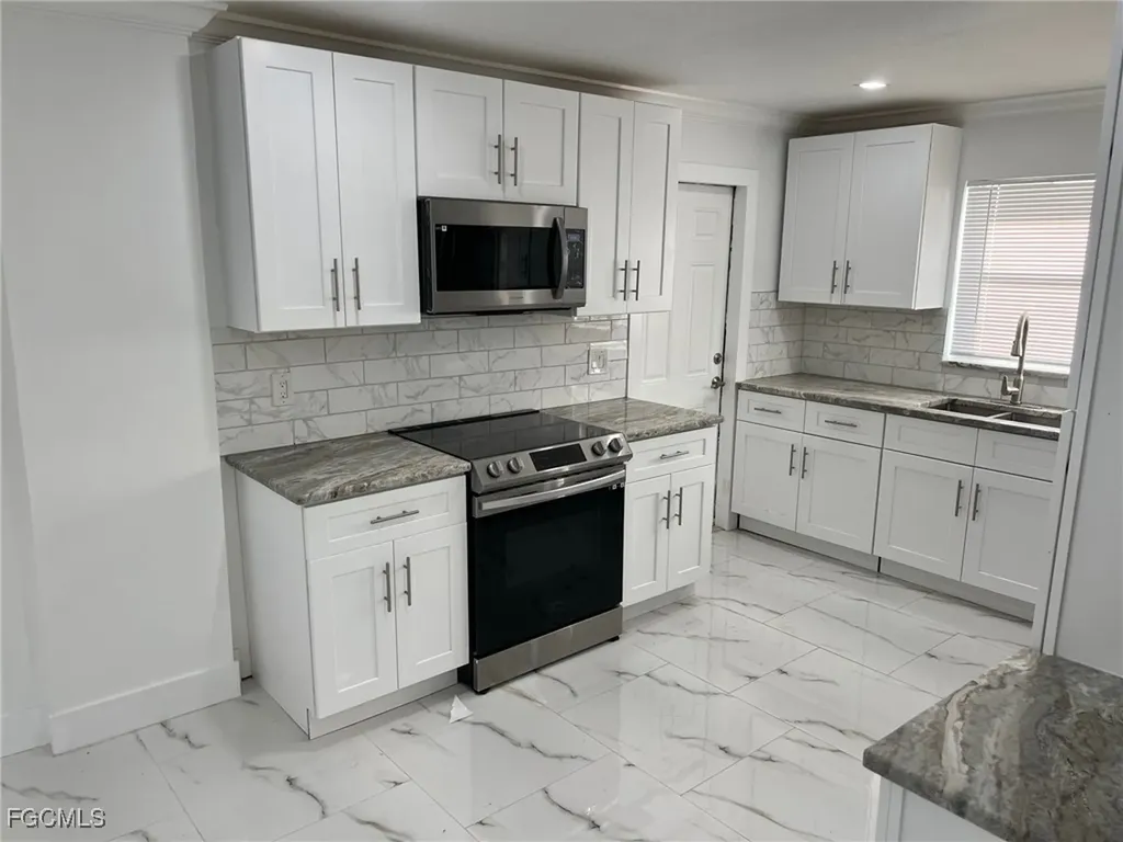 56 Cardinal Drive North Fort Myers FL 33917