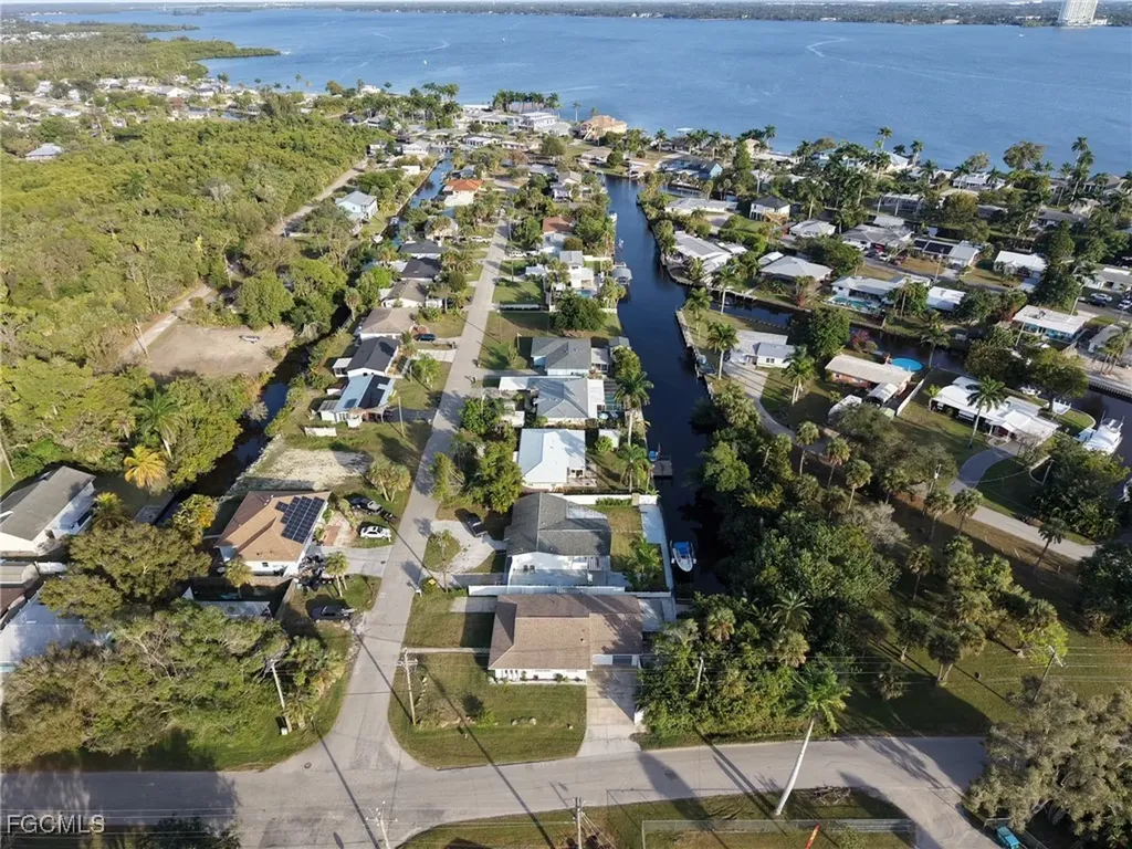 56 Cardinal Drive North Fort Myers FL 33917