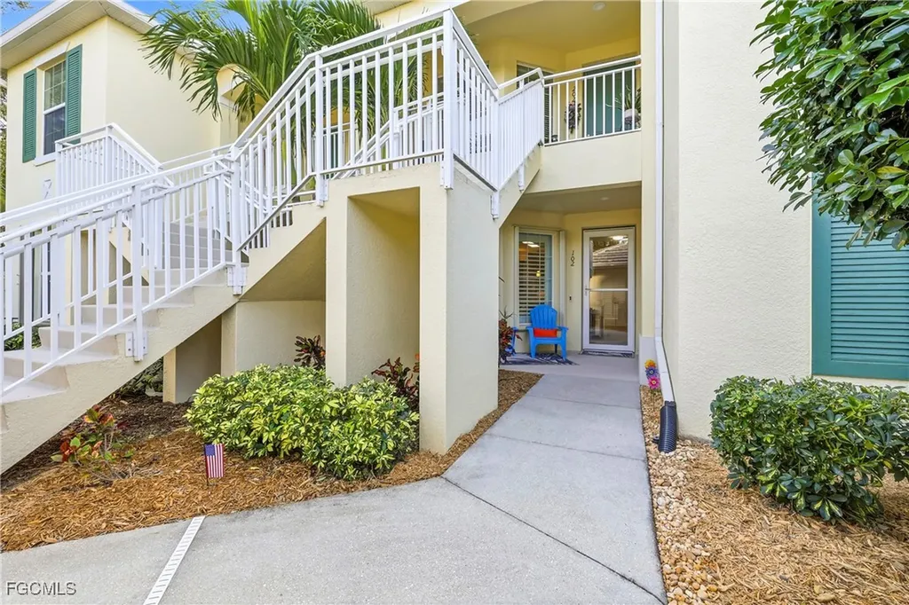 9931 Periwinkle Preserve Lane Fort Myers FL 33919