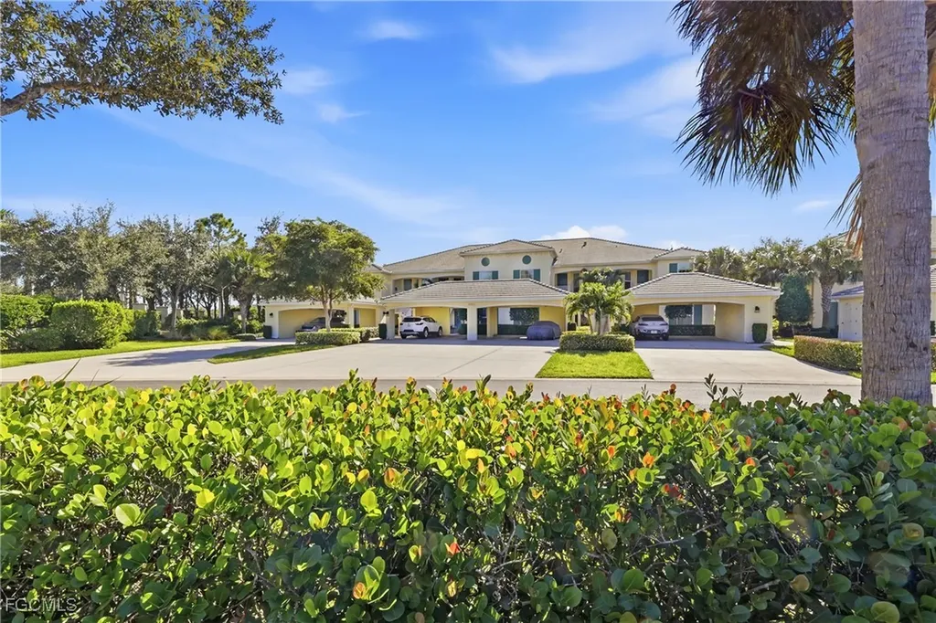 9931 Periwinkle Preserve Lane Fort Myers FL 33919