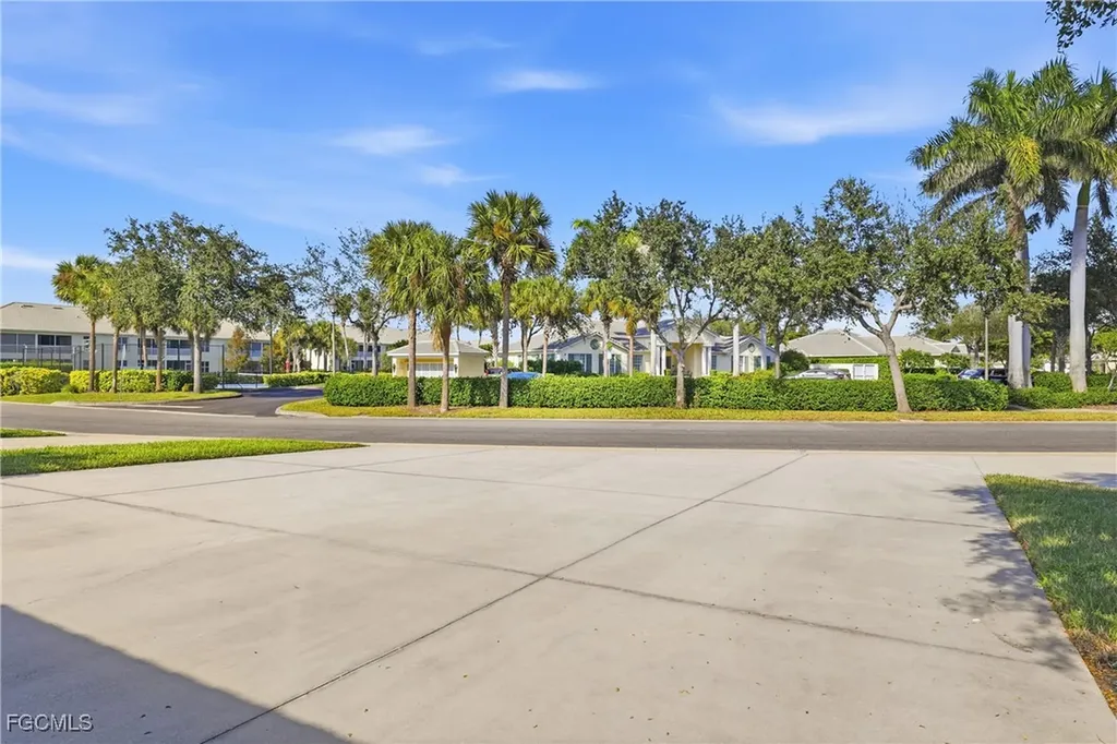 9931 Periwinkle Preserve Lane Fort Myers FL 33919