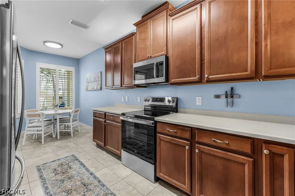 9931 Periwinkle Preserve Lane Fort Myers FL 33919