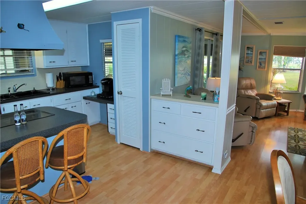 342 Nicklaus Boulevard North Fort Myers FL 33903