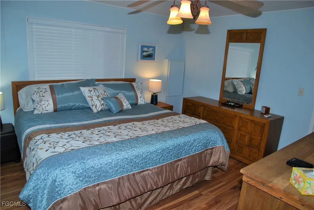 342 Nicklaus Boulevard North Fort Myers FL 33903