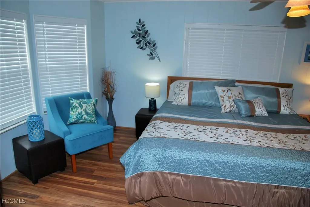 342 Nicklaus Boulevard North Fort Myers FL 33903