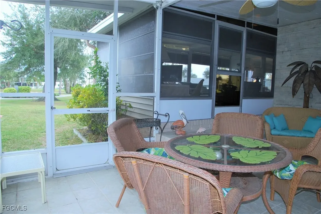 342 Nicklaus Boulevard North Fort Myers FL 33903