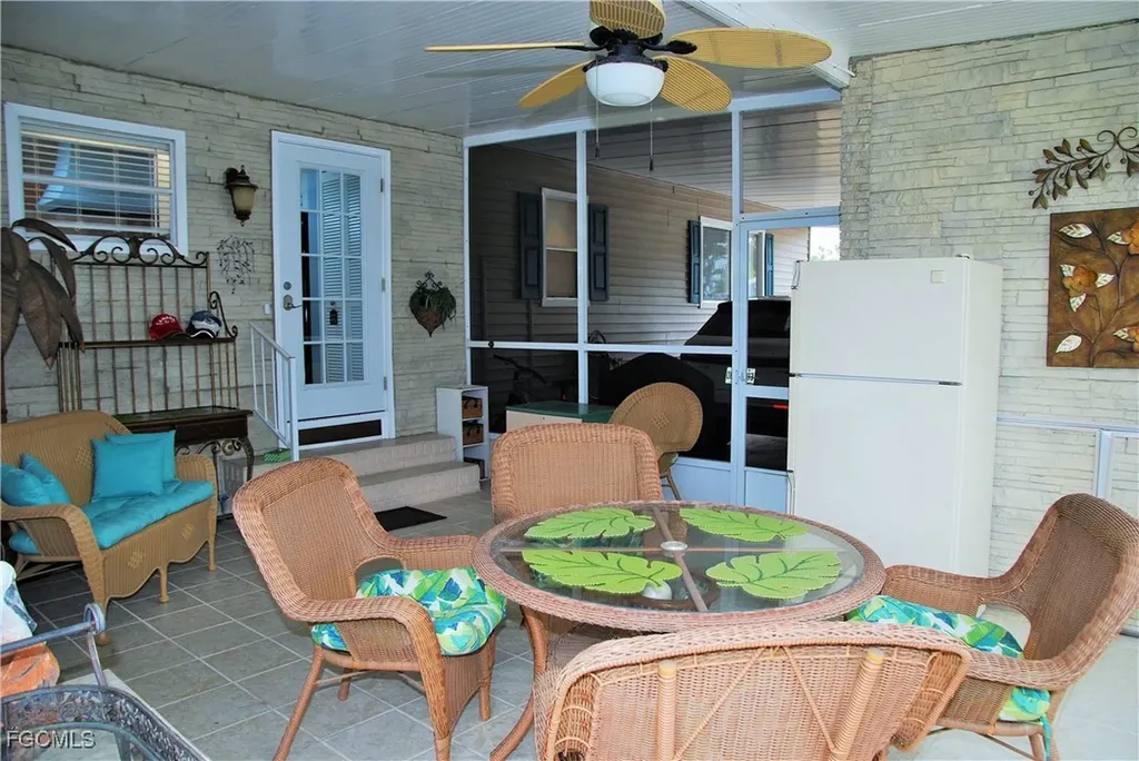 342 Nicklaus Boulevard North Fort Myers FL 33903