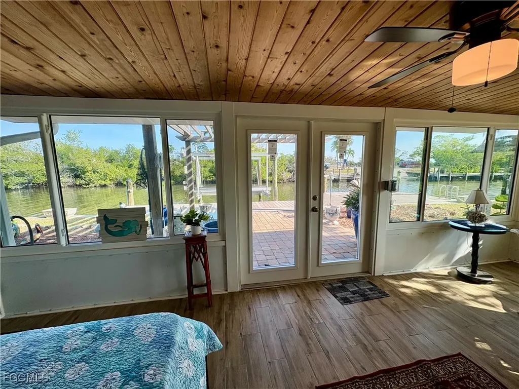 11242 Matlacha Avenue Matlacha FL 33993