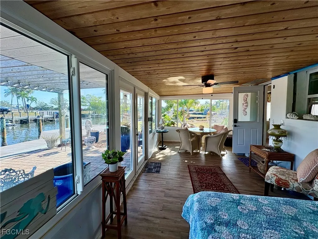 11242 Matlacha Avenue Matlacha FL 33993