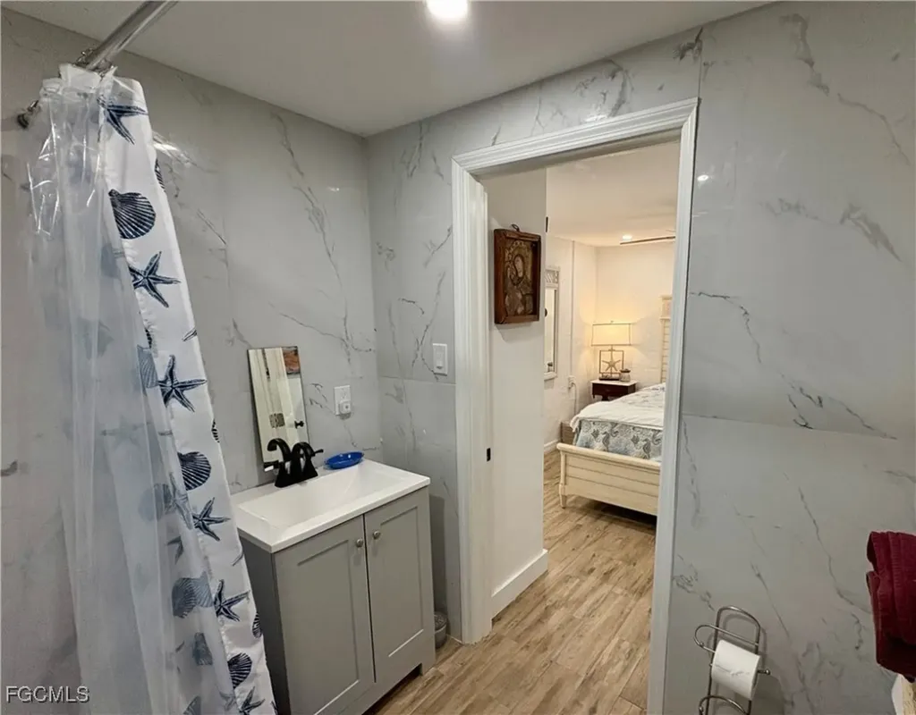 11242 Matlacha Avenue Matlacha FL 33993