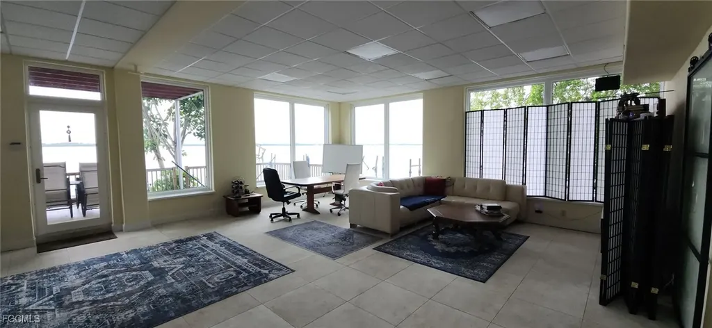 3131 E Riverside Drive Fort Myers FL 33916
