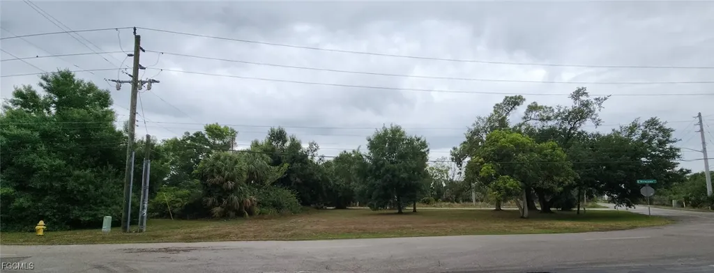 3131 E Riverside Drive Fort Myers FL 33916