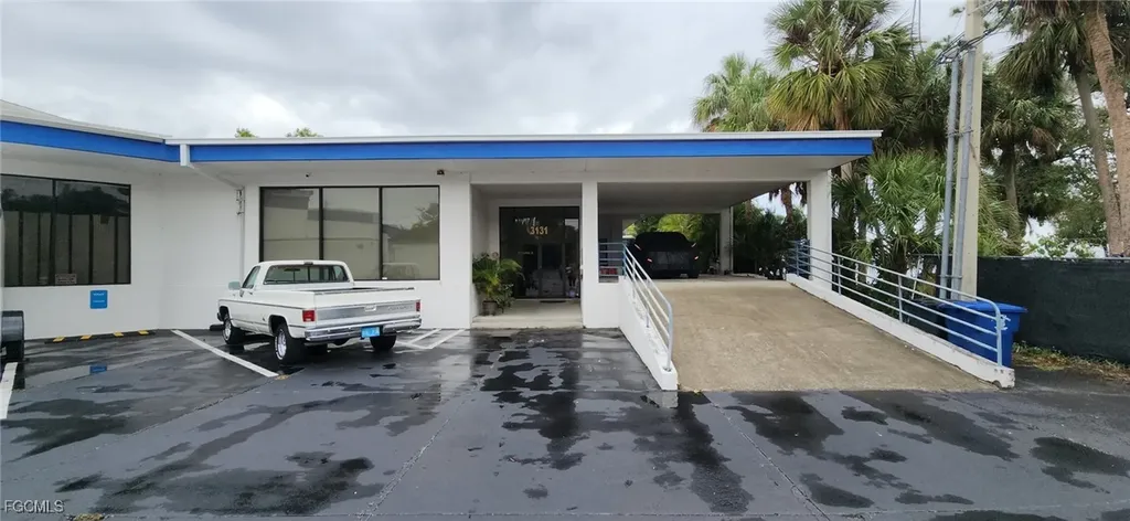3131 E Riverside Drive Fort Myers FL 33916