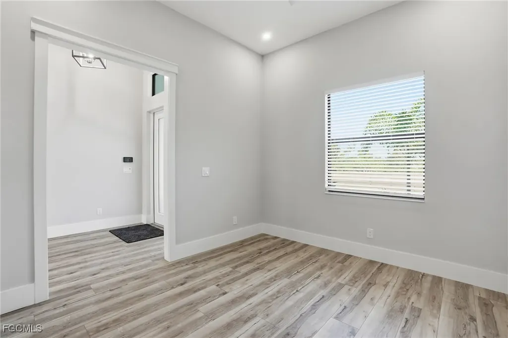 3914 NW 41st Terrace Cape Coral FL 33993