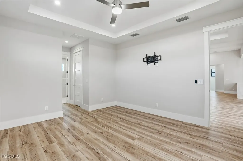 3914 NW 41st Terrace Cape Coral FL 33993