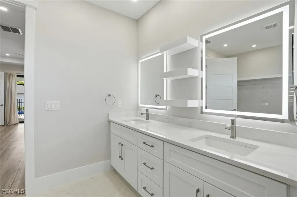 3914 NW 41st Terrace Cape Coral FL 33993