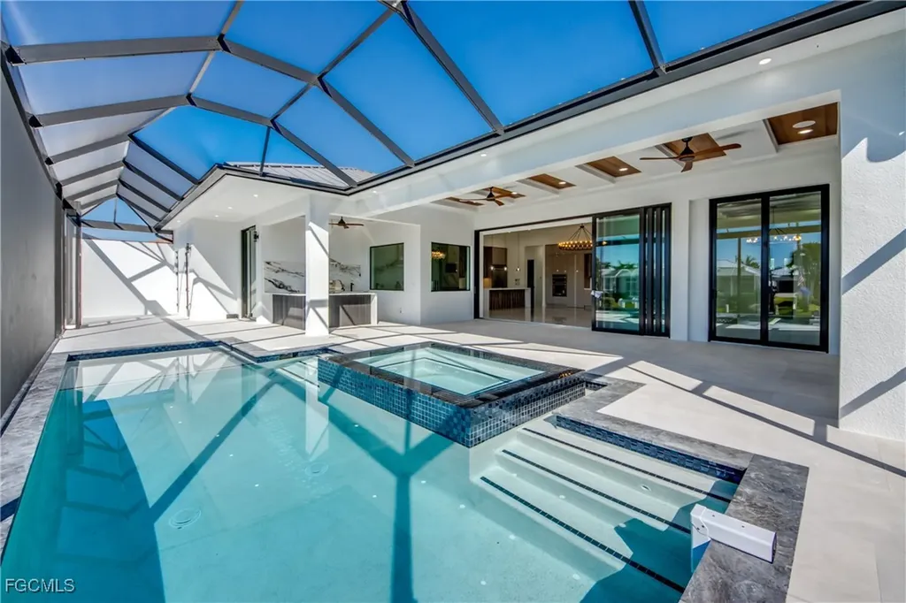 5254 Tamiami Court Cape Coral FL 33904