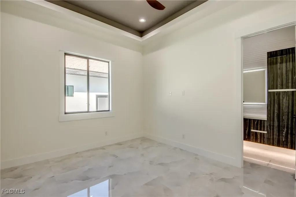 5254 Tamiami Court Cape Coral FL 33904