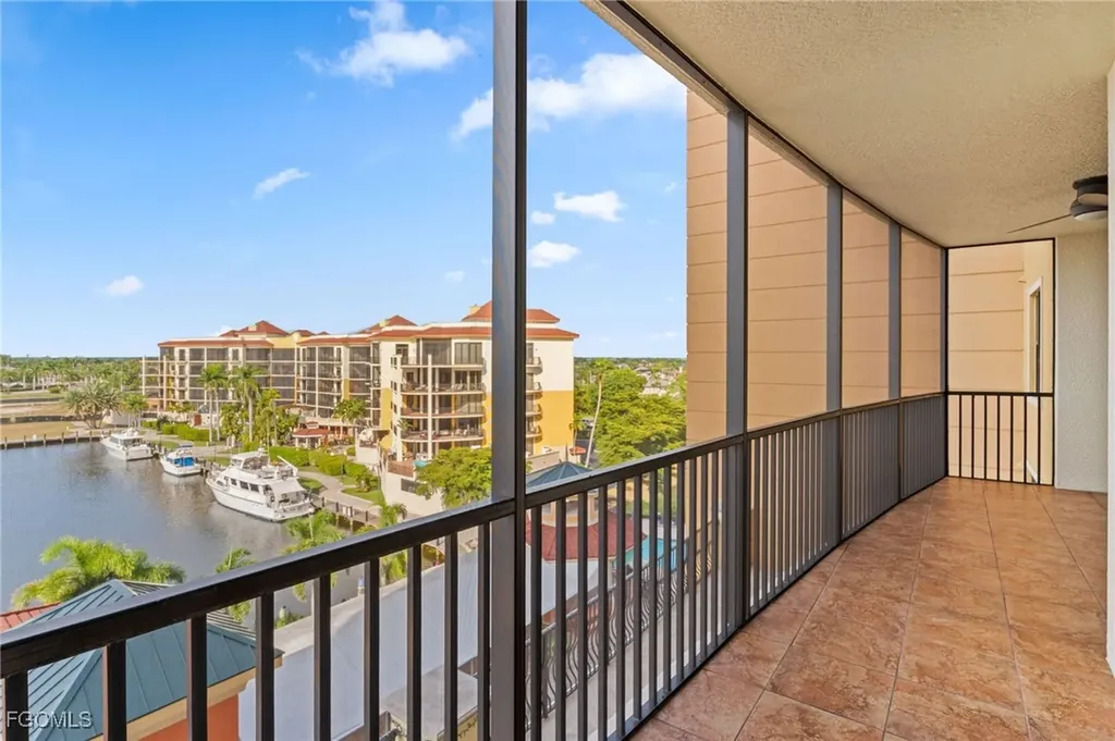 5793 Cape Harbour Drive Cape Coral FL 33914