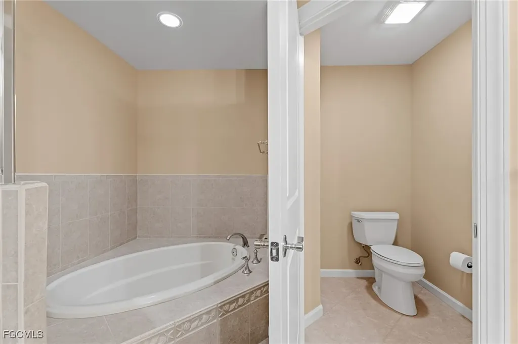 5793 Cape Harbour Drive Cape Coral FL 33914