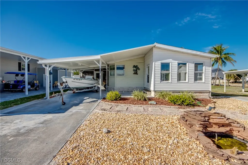 7306 Cobiac Drive St. James City FL 33956