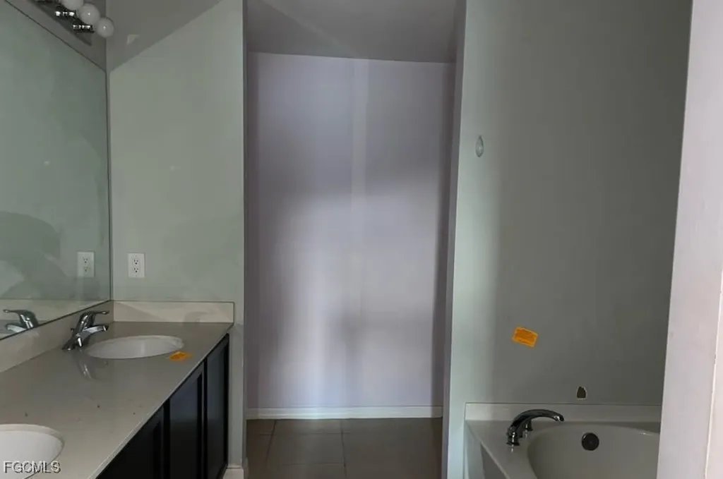 815 Lystra Avenue Fort Myers FL 33913