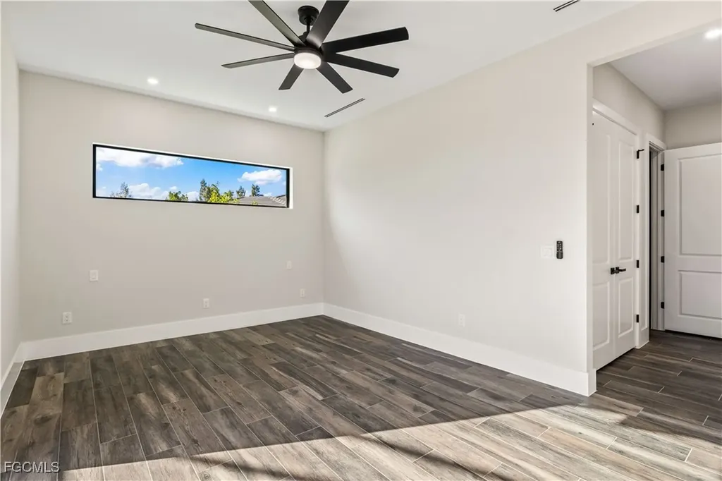 3906 SW 6th Terrace Cape Coral FL 33991