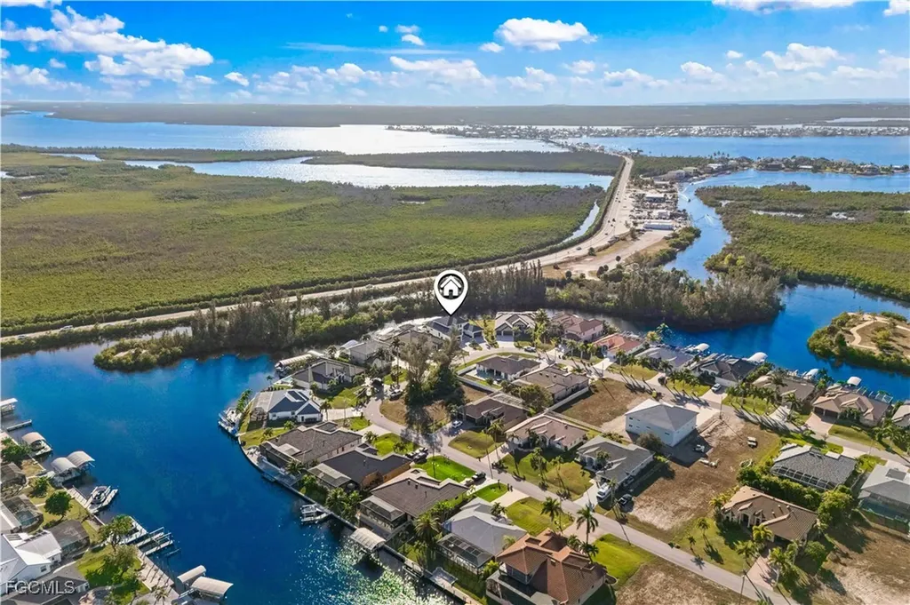 3906 SW 6th Terrace Cape Coral FL 33991