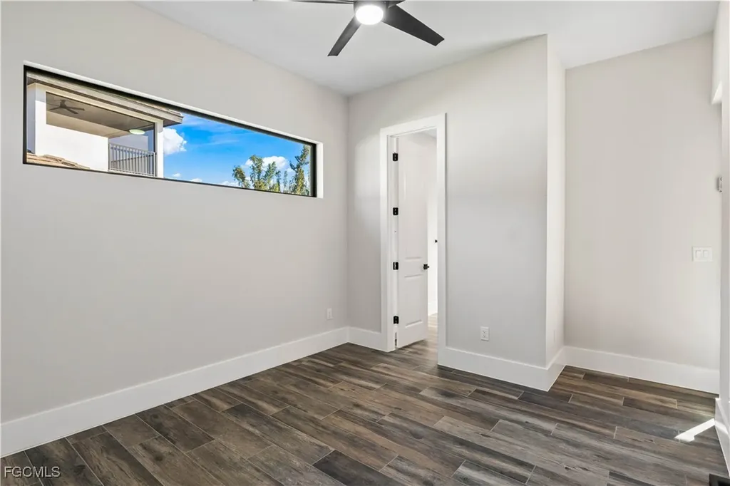 3906 SW 6th Terrace Cape Coral FL 33991