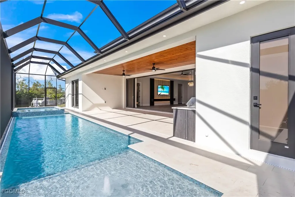 3906 SW 6th Terrace Cape Coral FL 33991