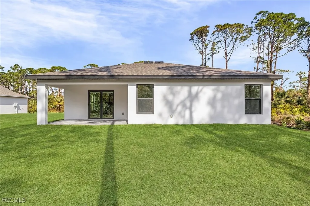 4100 NE 16th Avenue Cape Coral FL 33909