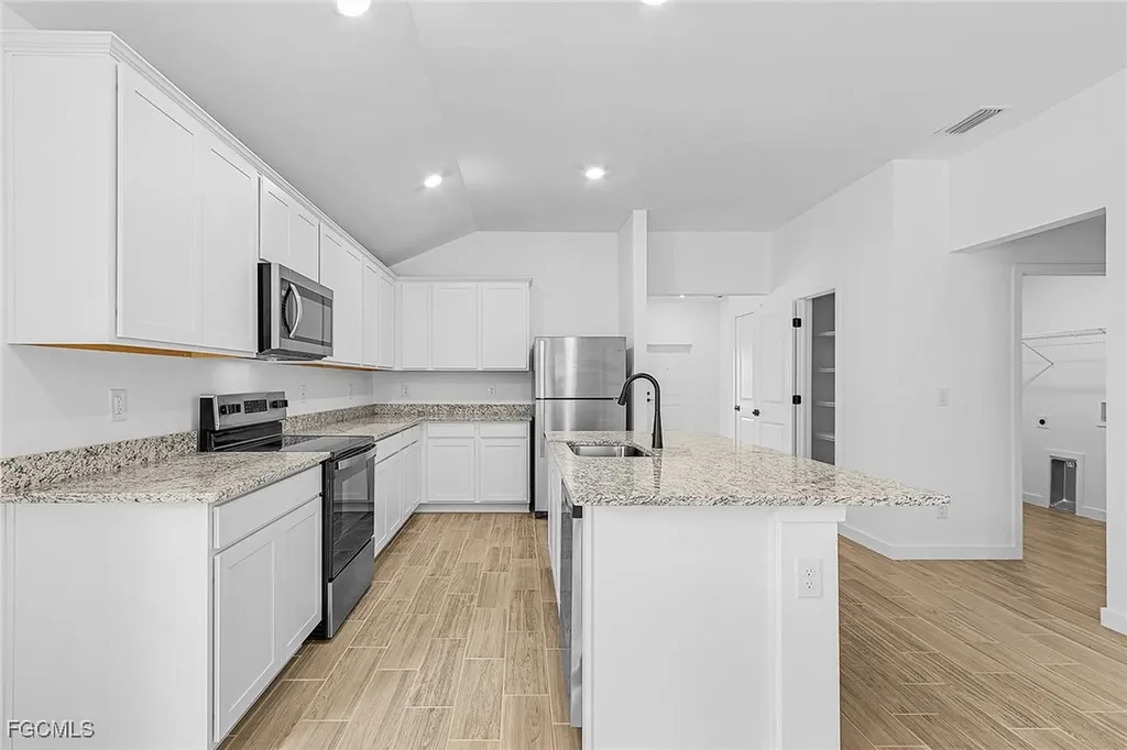 4100 NE 16th Avenue Cape Coral FL 33909