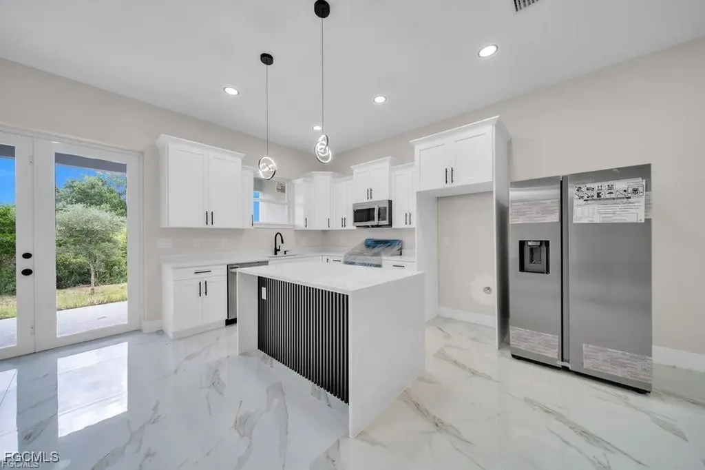 4648/4650 Leonard Boulevard S Lehigh Acres FL 33973