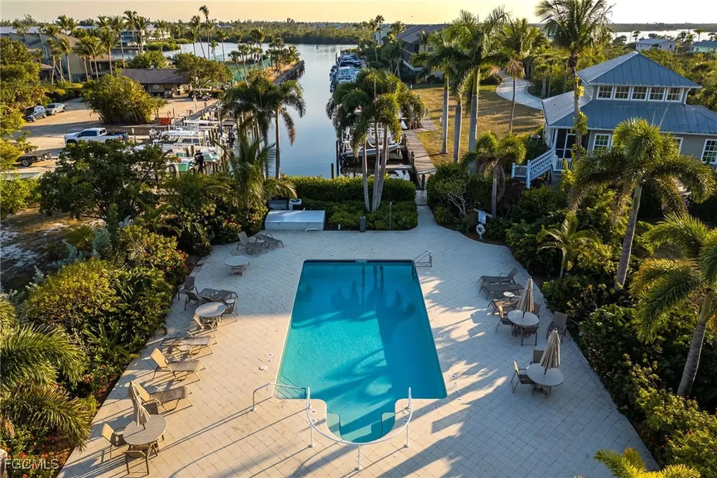 16750 Bocilla Palms Drive Bokeelia FL 33922