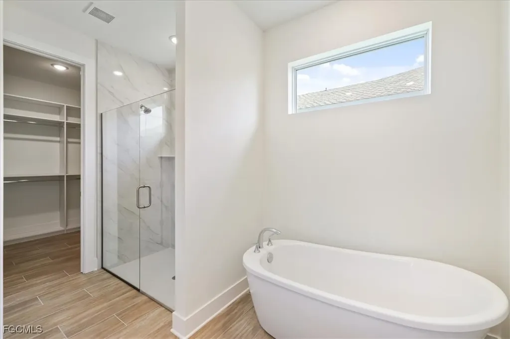 932 SW 36th Terrace Cape Coral FL 33914