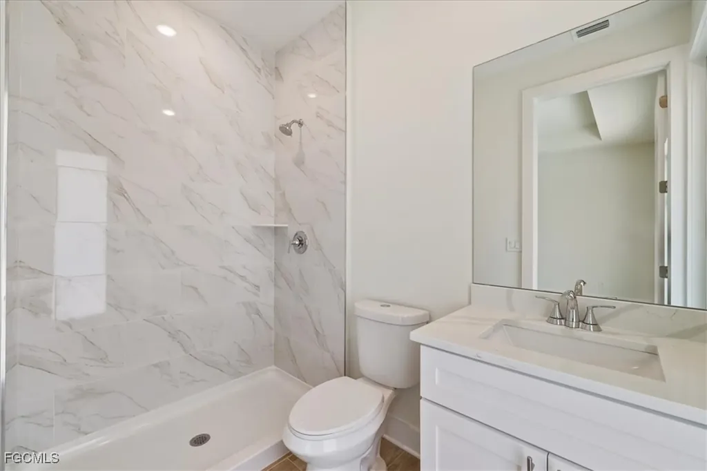 932 SW 36th Terrace Cape Coral FL 33914