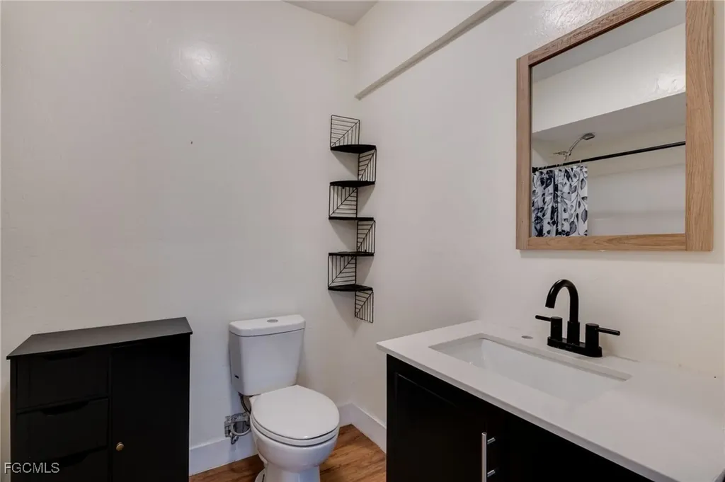 6106 Plumosa Avenue Fort Myers FL 33908