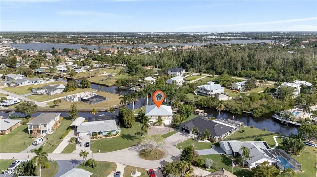 6106 Plumosa Avenue Fort Myers FL 33908