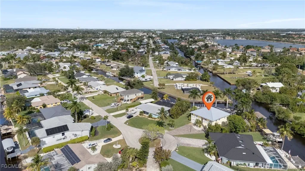 6106 Plumosa Avenue Fort Myers FL 33908