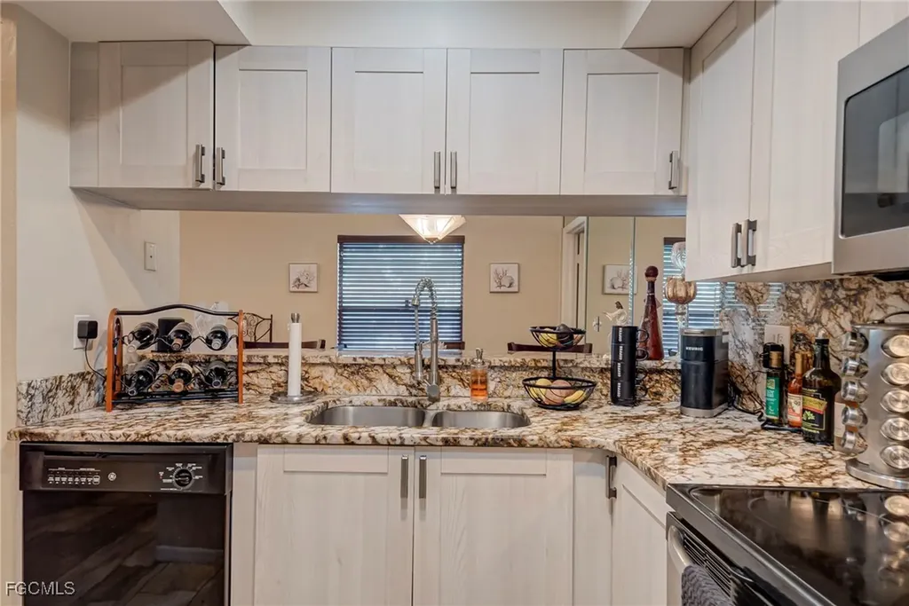 13281 Whitehaven Lane Fort Myers FL 33966