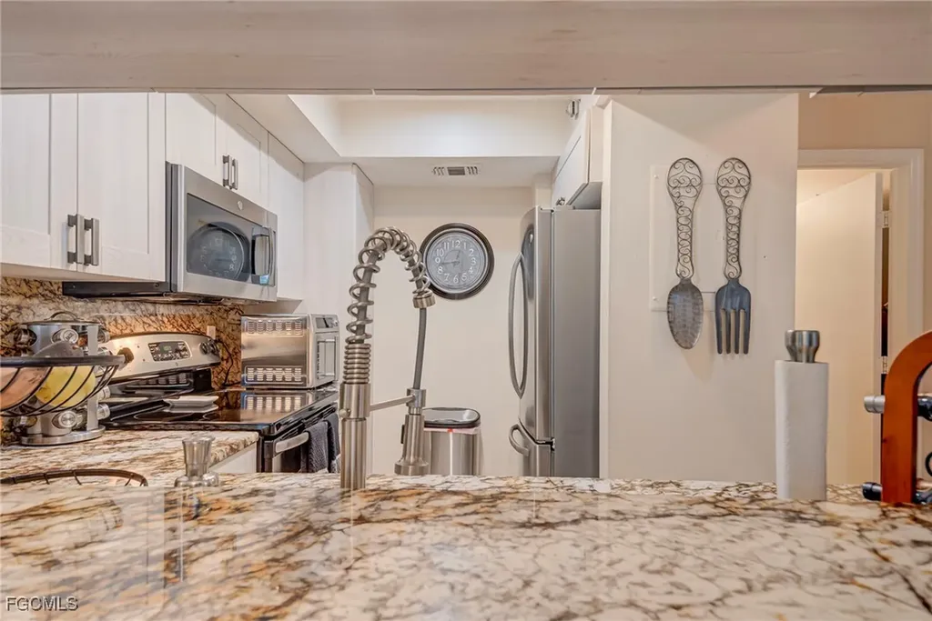 13281 Whitehaven Lane Fort Myers FL 33966