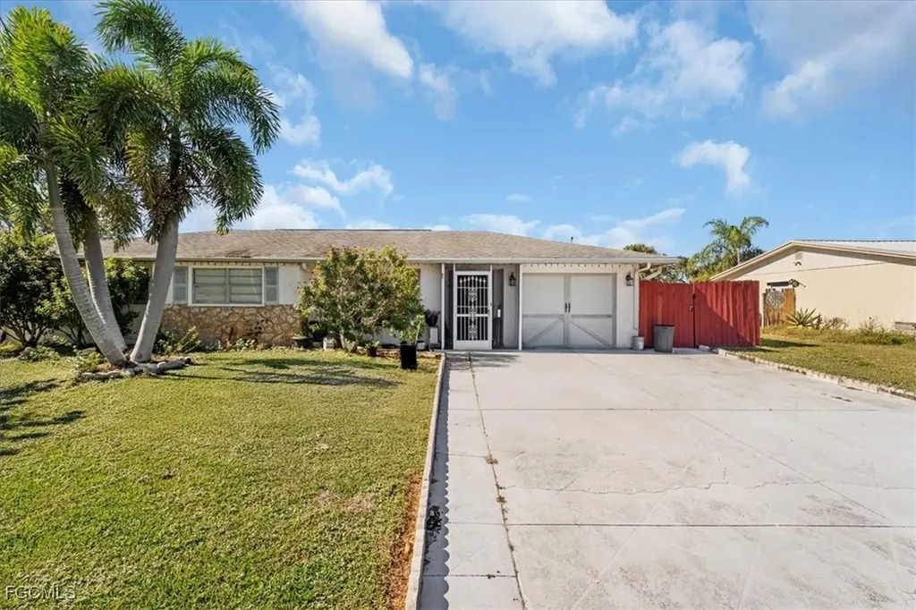 2960 Renee Court Fort Myers FL 33905