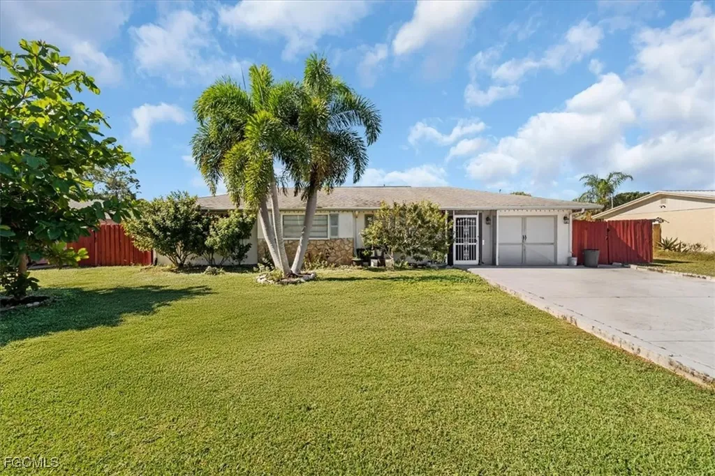 2960 Renee Court Fort Myers FL 33905