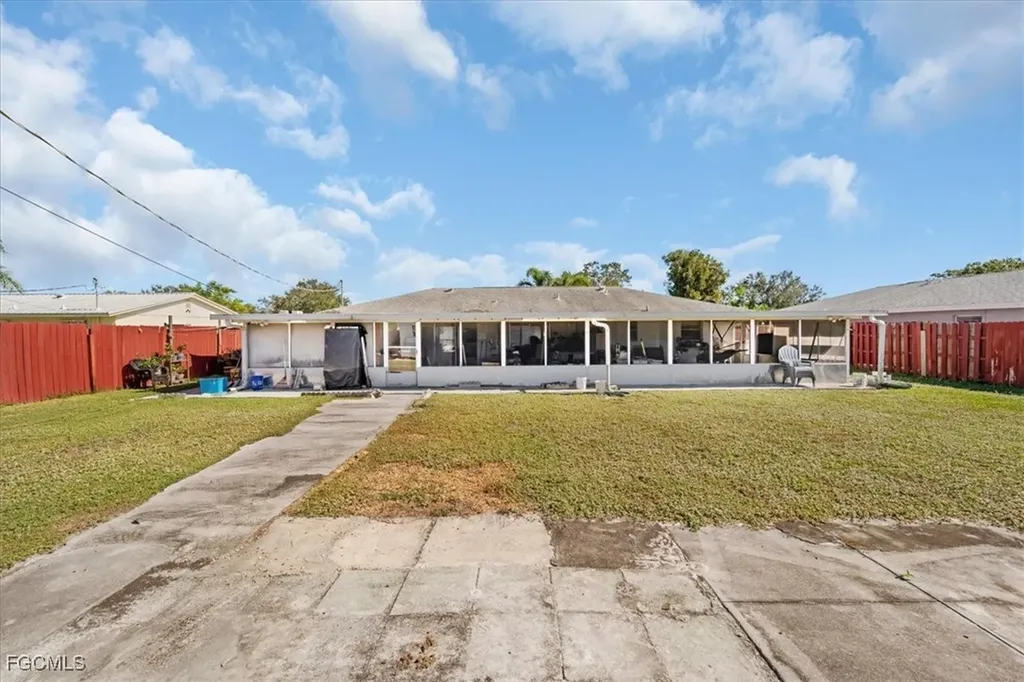 2960 Renee Court Fort Myers FL 33905