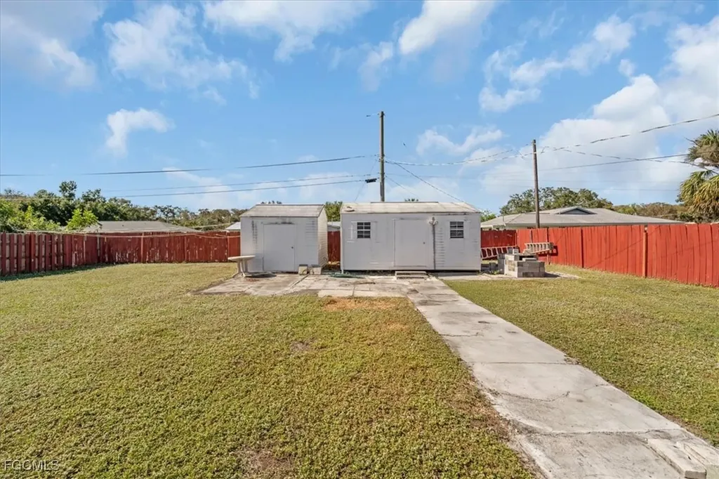2960 Renee Court Fort Myers FL 33905