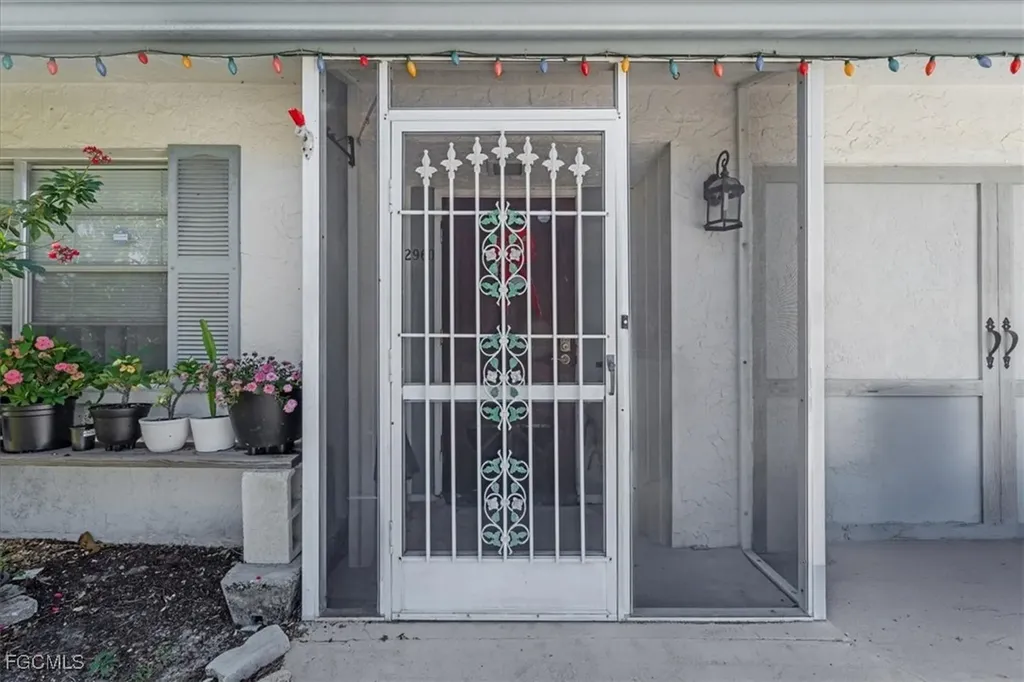 2960 Renee Court Fort Myers FL 33905