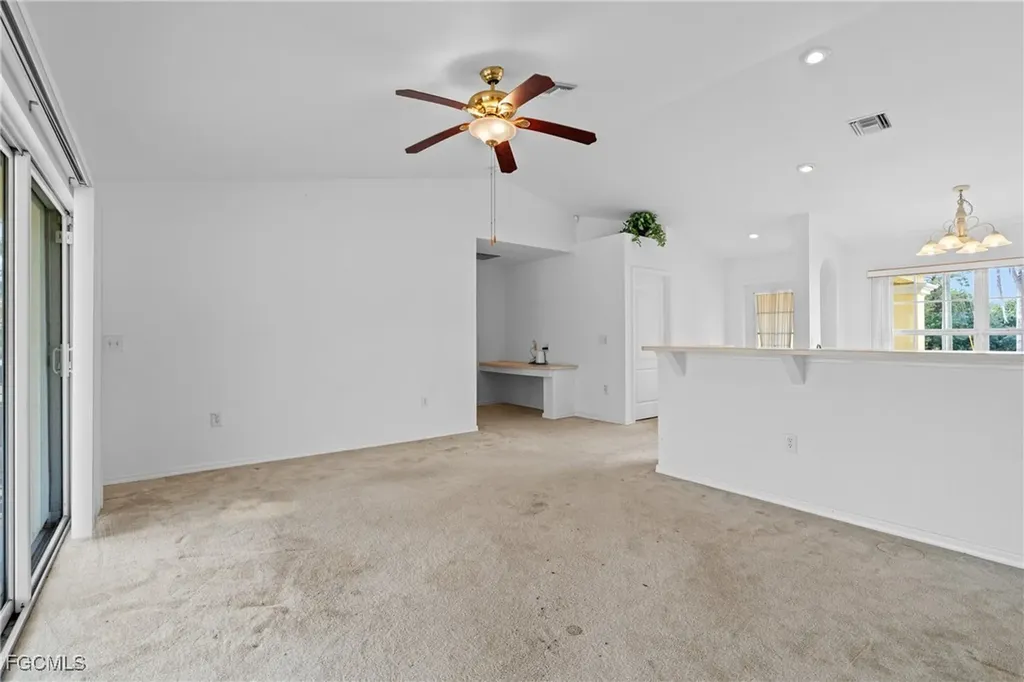 2812 Beth Avenue N Lehigh Acres FL 33971