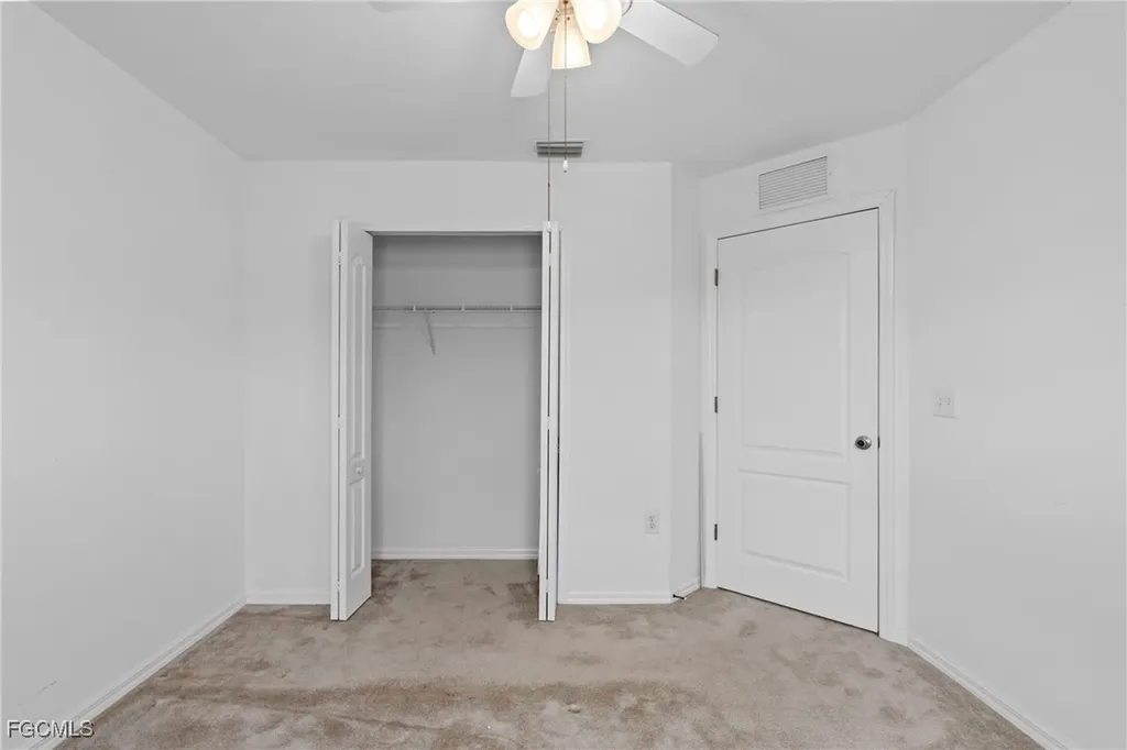 2812 Beth Avenue N Lehigh Acres FL 33971