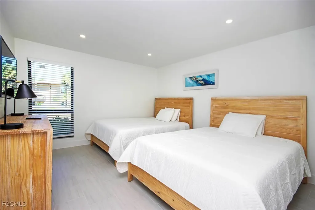 5117 Sea Bell Road Sanibel FL 33957