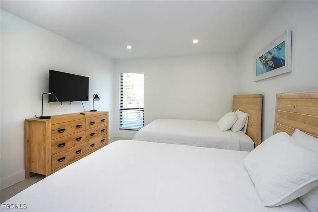 5117 Sea Bell Road Sanibel FL 33957